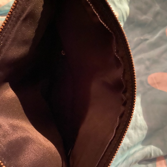 Couch - Picture 5 of 5